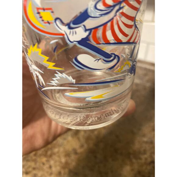 Disney Walt World McDonald's glass cup - 25th Anniversary - Remember the Magic - Picture 3 of 4